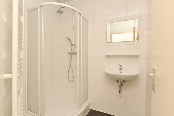 Medium property photo - Pasteurstraat 124, 2522 RN Den Haag